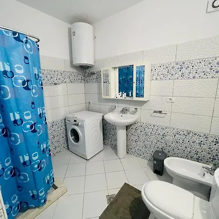And Boulevard Perfect For Your Holiday! Vlorë
